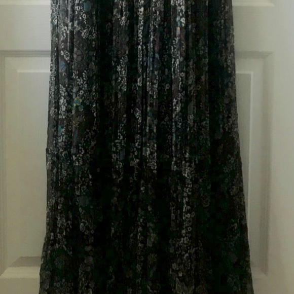 Never worn without tags. - Picture 2 of 5